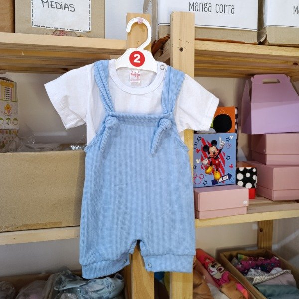 Producto - TALLE 2 - Enterito wafle nudo + remera  - Celeste