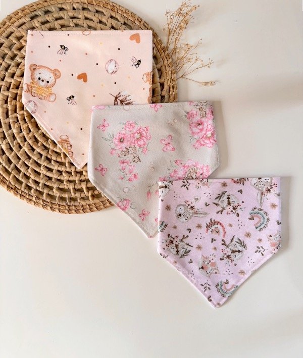 Producto - Bandana doble. Gabardina + Algodón. Base rosa