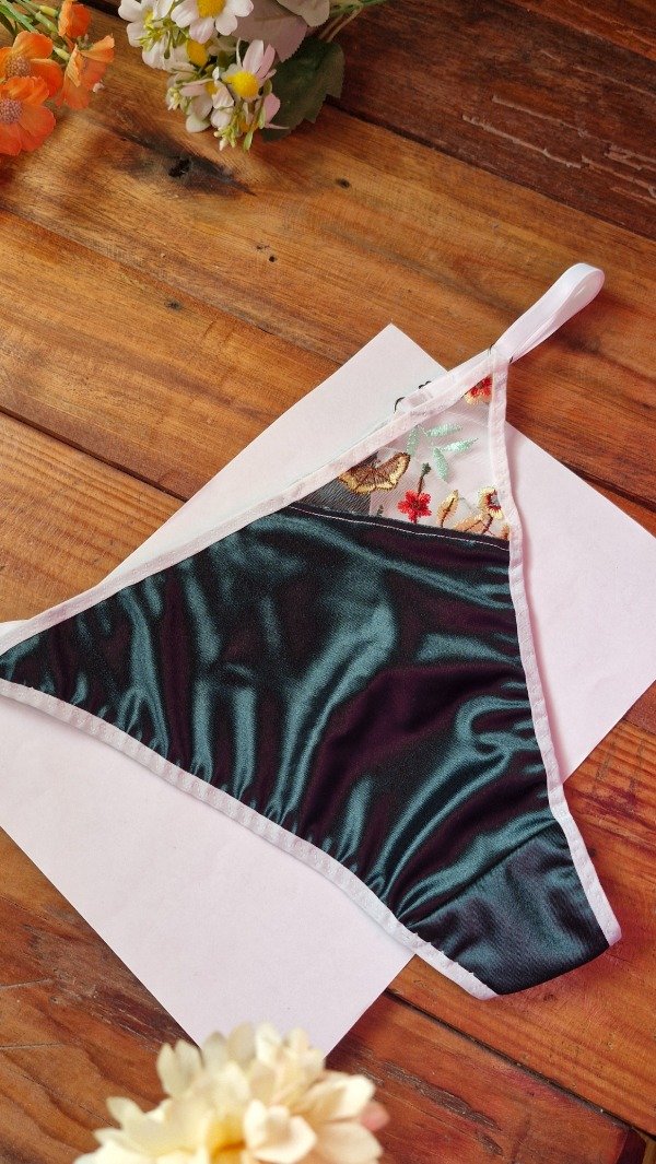 Producto - Tanga saten verde inglés