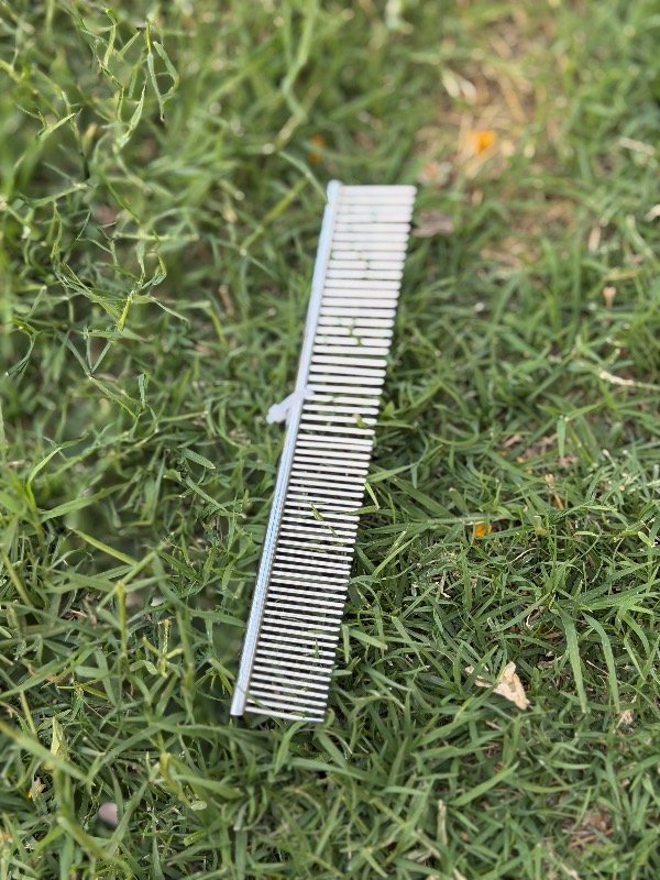 Producto - Peine metal largo