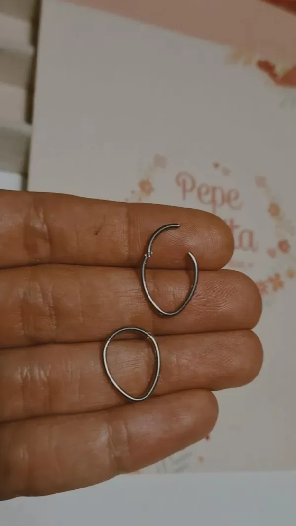 Producto - Piercing de Acero Argolla Clicker Ovalada Grande (unidad)