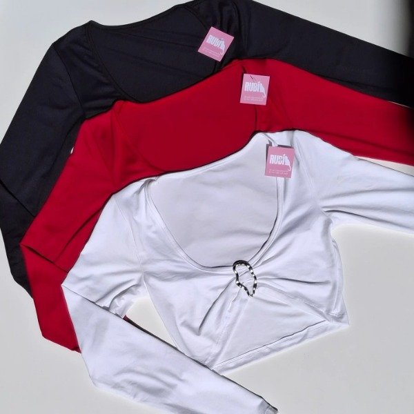 Producto - Top manga Larga zahi