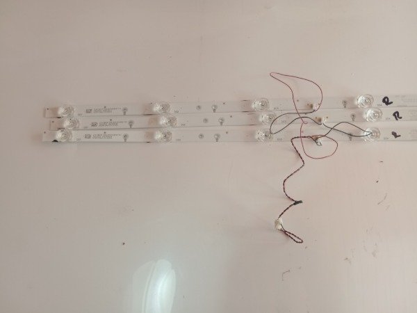 Producto - Juego Kit Tiras Led X 3 Tv Philips 43pfd6825 77