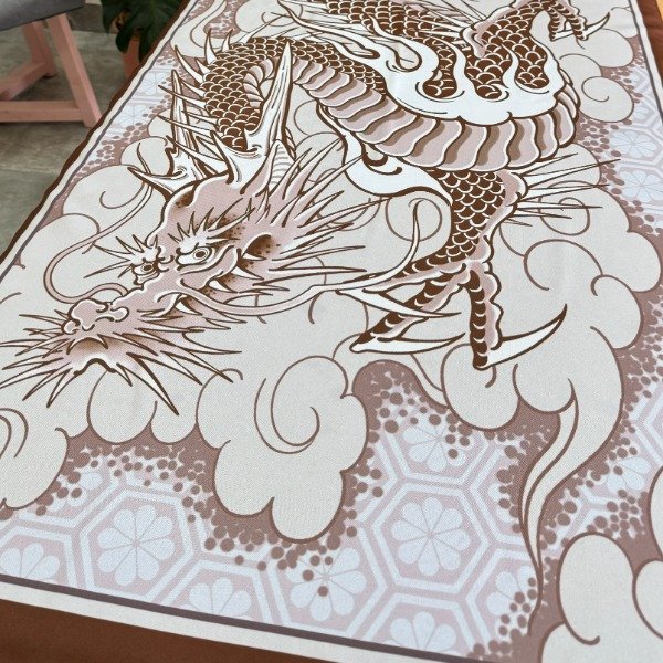 Producto - BIG BROWN DRAGON (tela)