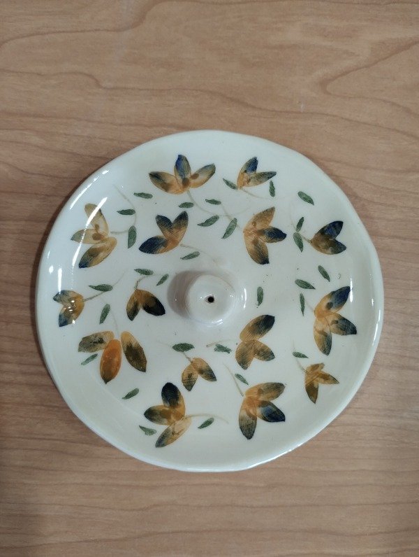 Producto - Porta sahumerio o espiral pintado
