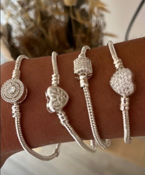 Producto - Pulsera tipo PANDORA
