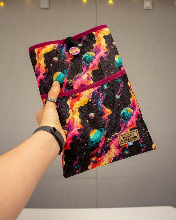 Producto - Funda de LIBRO estampado galaxia