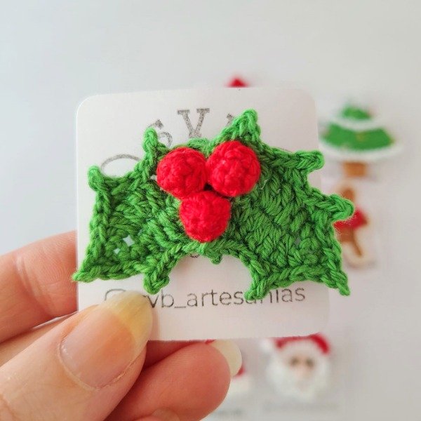Producto - Prendedor navideño muérdago tejido crochet