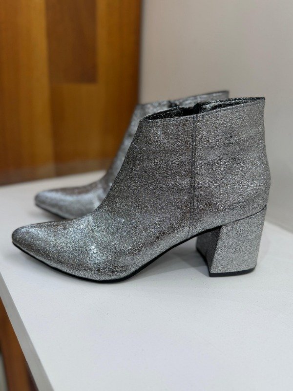 Producto - TANIA peltre