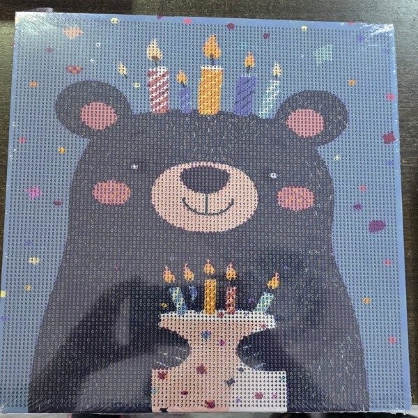 Producto - DIAMOND PAINTING 30X30 BASTIDOR OSITO CUMPLEAÑOS