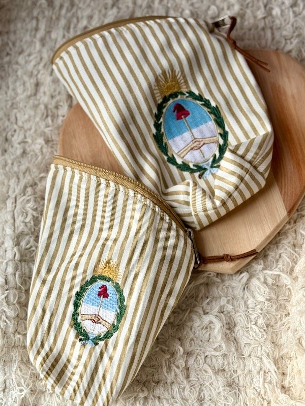 Producto - Set Yerbera y azucarera - Escudo