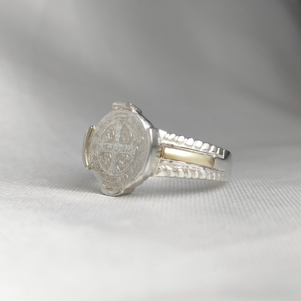 Producto - Anillo San Benito Plata 925 y Oro Redondo - 2