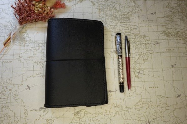 Producto - Midori Falso Cuero