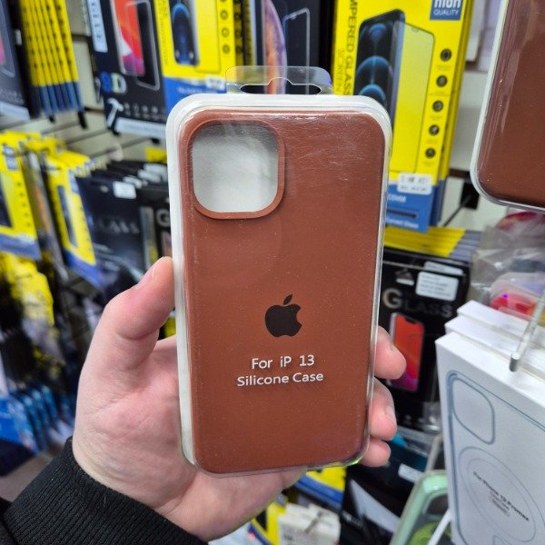 Producto - Silicone Case Marrón - iPhone 13/14