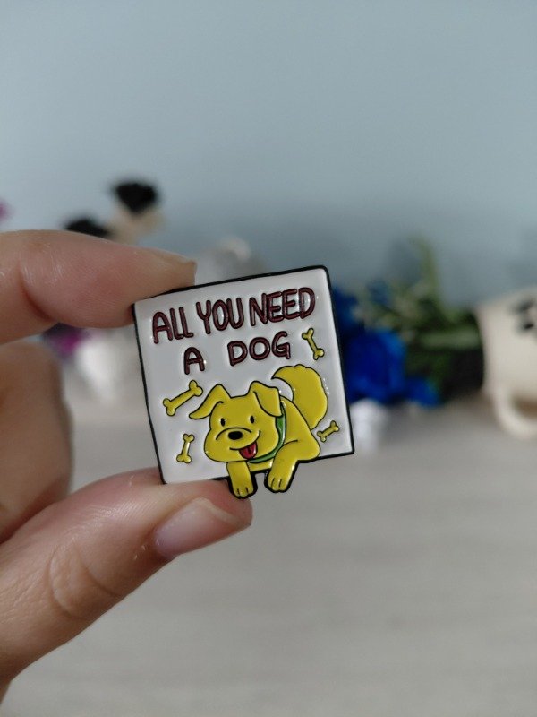 Producto - Pin metalizado - All you need a dog #1511