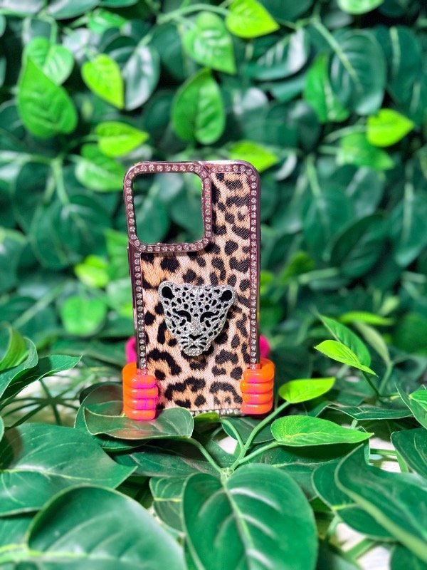 Producto - Tigre/ IPhone 15 Pro Max