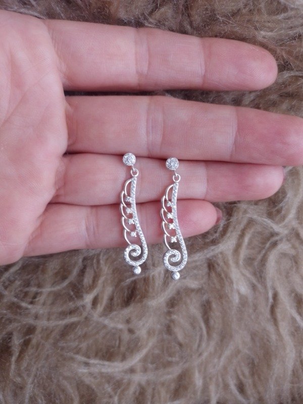 Producto - Aros colgante con strass