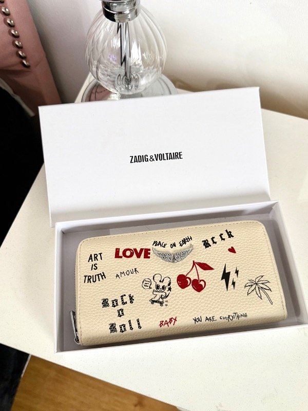 Producto - Billetera zadig y voltaire graffity blanco