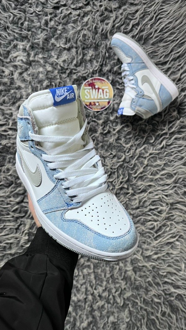 Producto - JORDAN RETRO 1 HYPER ROYAL - 2