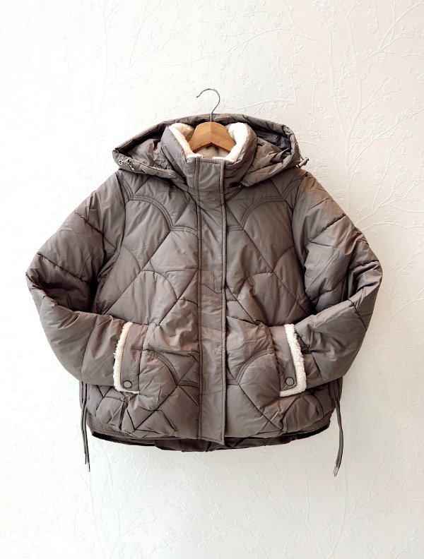 Producto - Campera NEPAL gris con corderito