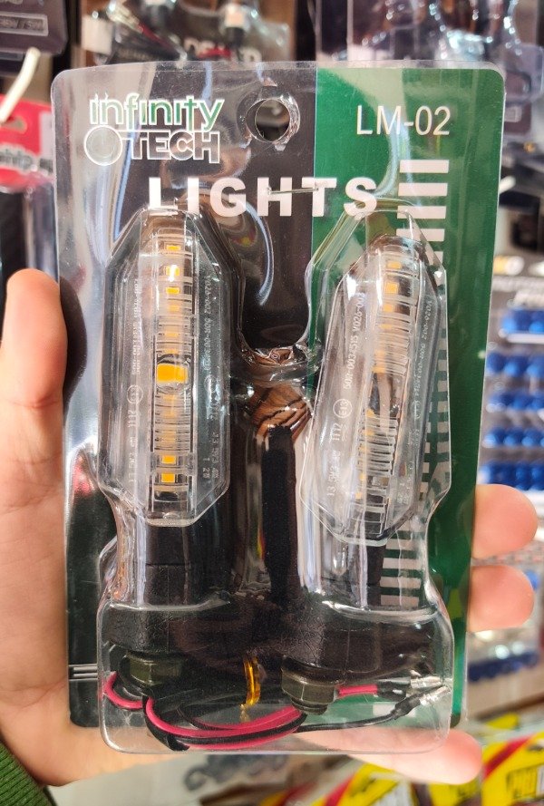 Producto - JUEGO DE GUIÑOS LED SECUENCIALES - 5