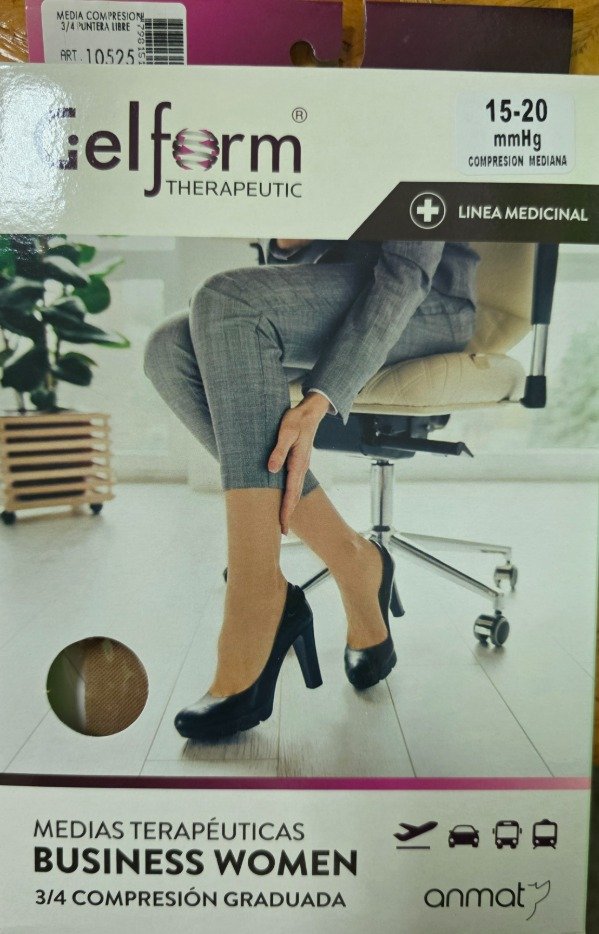 Producto - MEDIAS TERAPEUTICAS 3/4 DE COMPRESION 15-20mmHg PUNTERA LIBRE