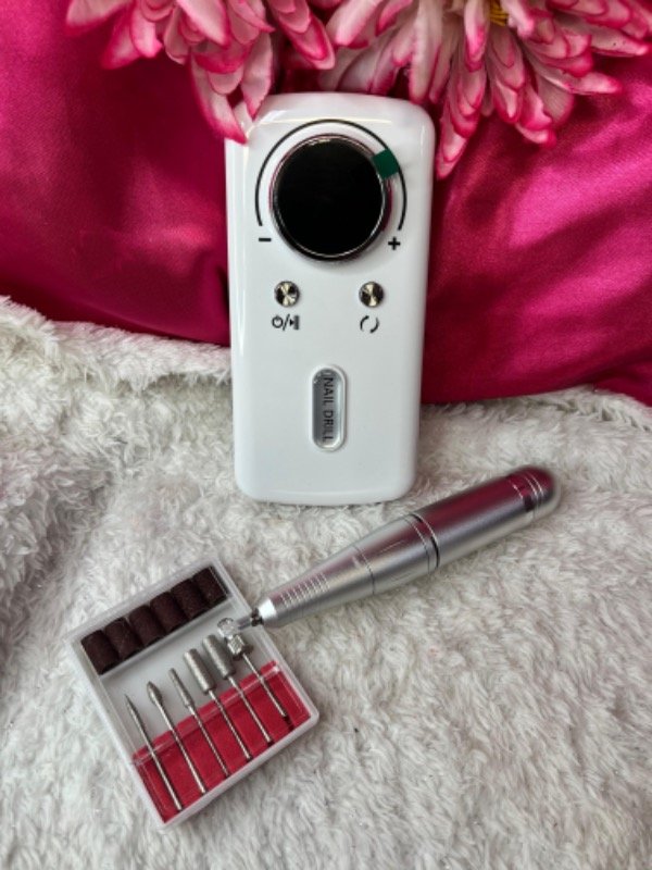 Producto - Torno de uña recargable nail drill machine