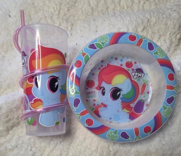 Producto - Set de plato + Vaso con sorbete Pony