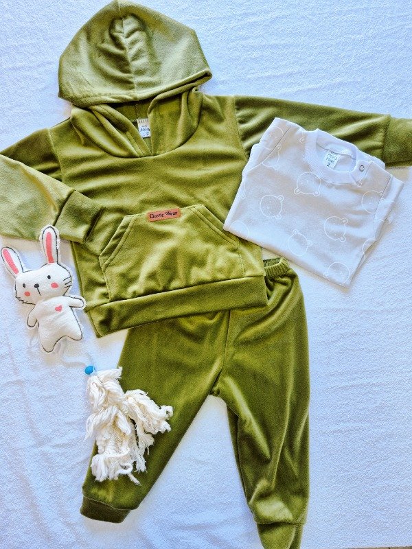 Producto - Conjunto plush Thomi TALLE 2