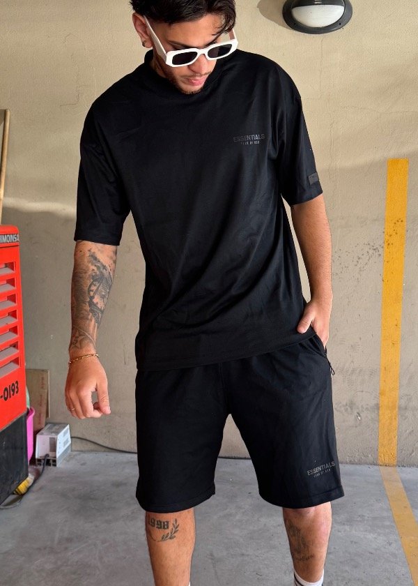 Producto - Conjunto Essentials Fear Of God Total Black - 0