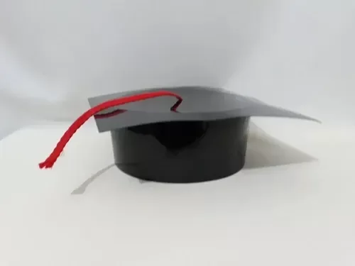 Producto - GORRO EGRESADOS PLÁSTICO