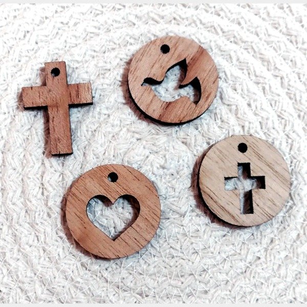 Producto - DIJES MADERA