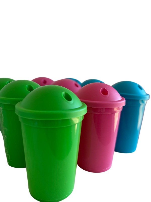 Producto - VASOS MILK CON TAPA Y SORBETE PLASTICO