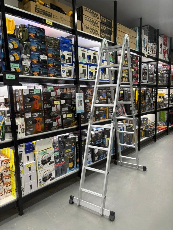 Producto - Escalera plegable 4x4