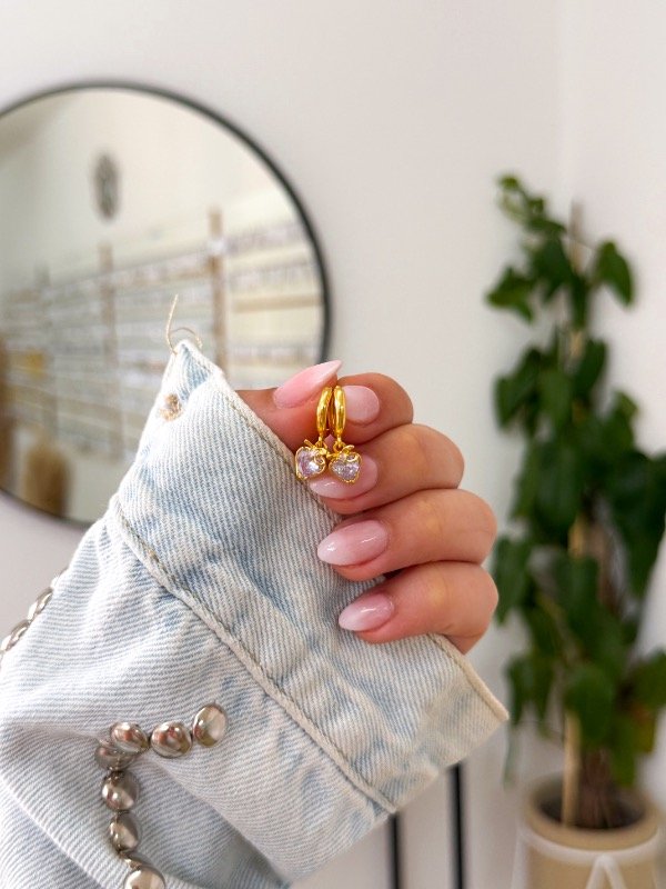 Producto - Cubanitos bañados en oro corazón cúbic lila