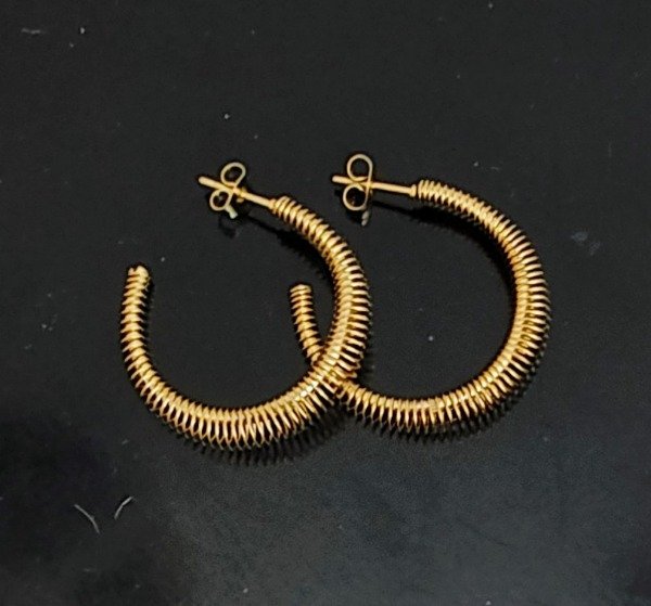 Producto - Argollas Torzadas 2,5 cm