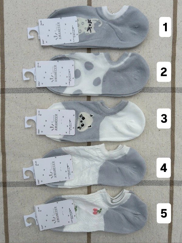 Producto - Invisibles Grises