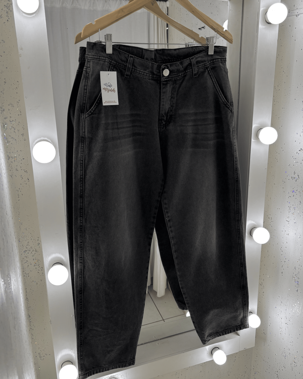 Producto - Jean Mom Liso Gris