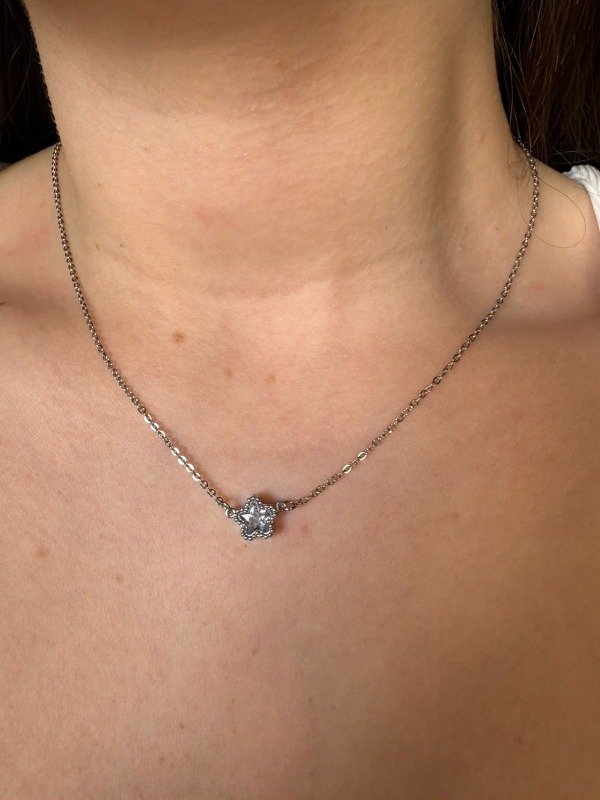 Producto - Collar Estrella cristal 45 a 50cm - Acero quirúrgico