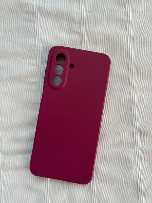 Producto - A17 Silicona con felpa vino