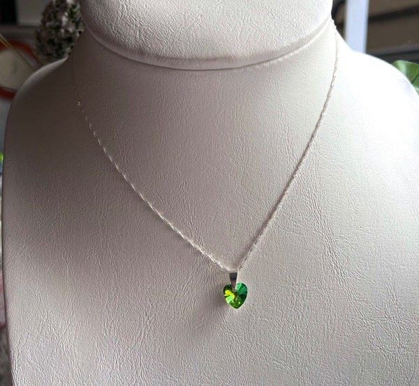 Producto - Collar con dije corazón cristal SW