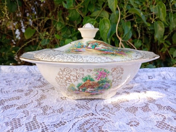 Producto - Guisera de loza inglesa HK Tunstall