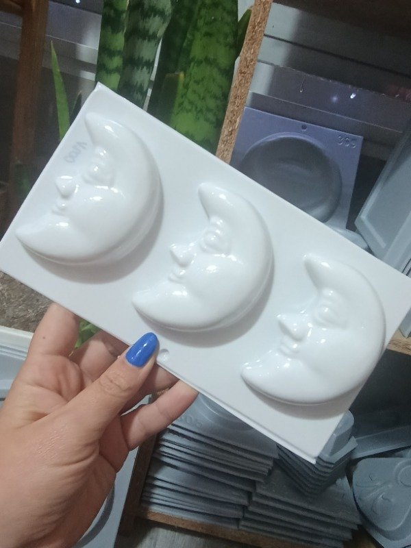 Producto - Tres media luna con cara