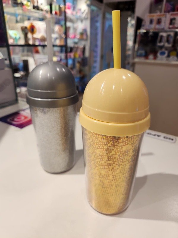 Producto - Vaso de Plástico Reforzado con sorbete y Brillos