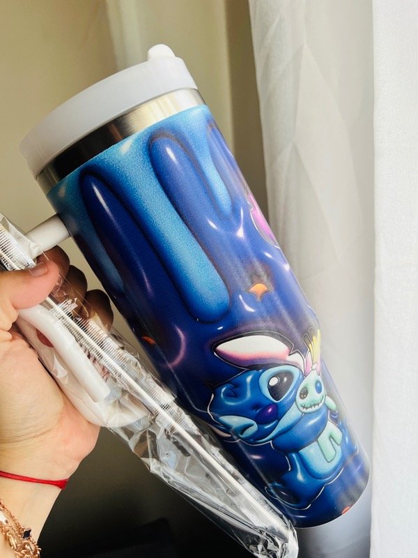 Producto - Quencher Stich con sorbete de metal