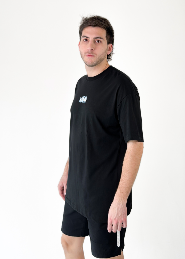 Producto - Remera REGISTRED negra - 1