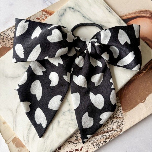 Producto - Moños Hearts Black