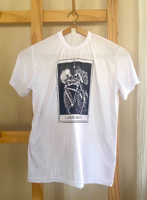 Producto - Remera Esqueletos