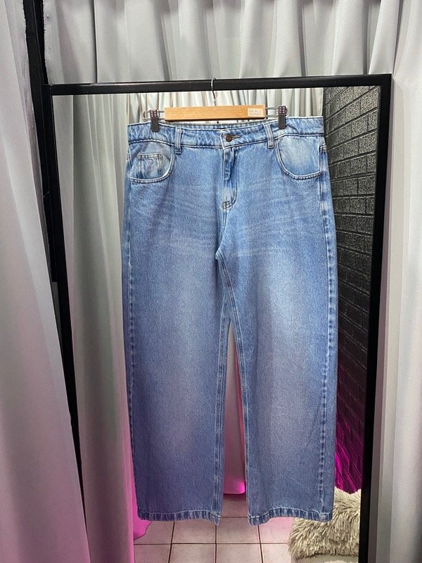 Producto - Wide Leg bigotitos