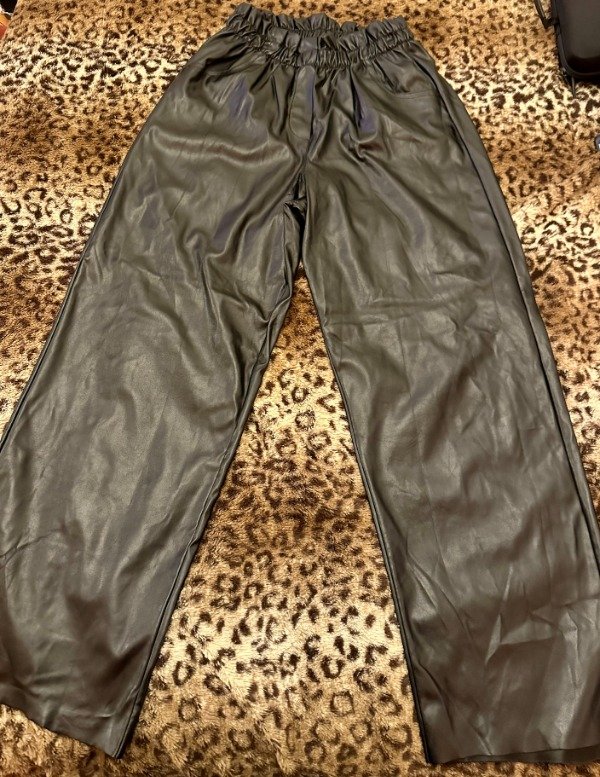 Producto - PALLAZO CON ELASTICO CUERO PU